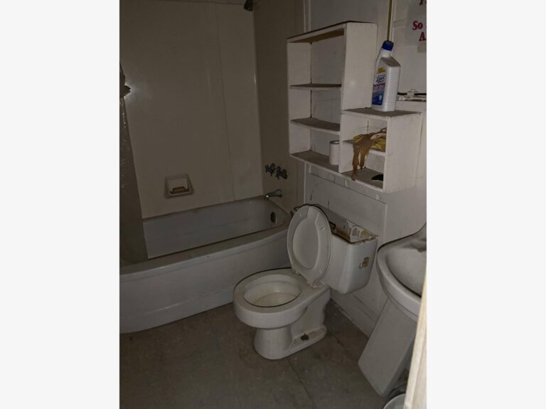 MIXED-USE REDEVELOPMENT LOFTS (3Hrs From Brooklyn and 15Min From Pennsylvania)