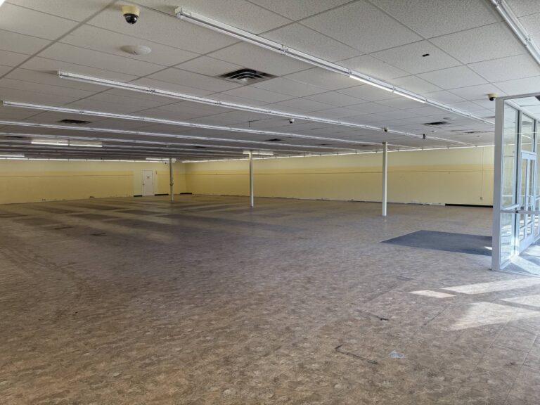 8,120 SF flexible COM-1 zoned property ideal for retail, medical, office, or flex use.