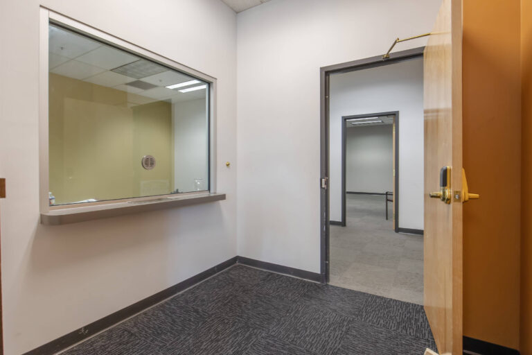 Turnkey Downtown Space with Parking