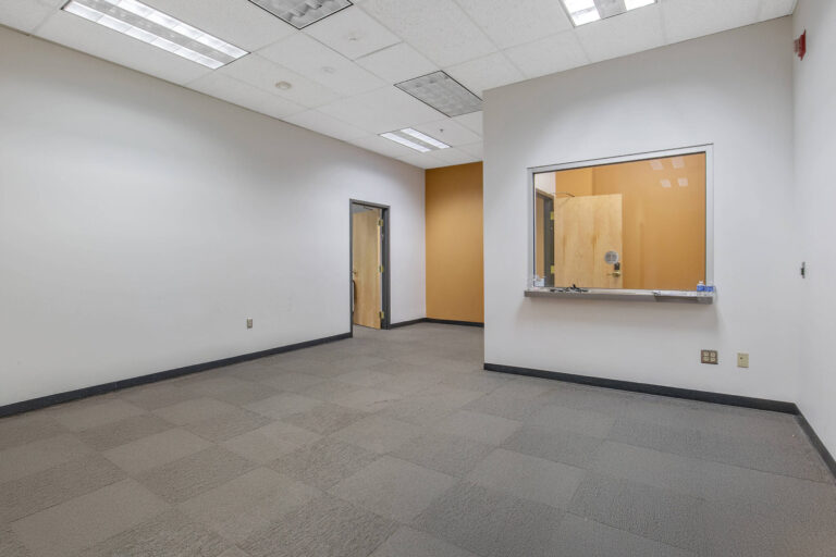 Turnkey Downtown Space with Parking