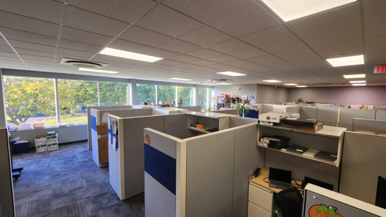 Office | 1 space available | 11,000 SqFt