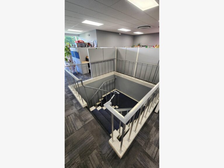 Office | 1 space available | 11,000 SqFt