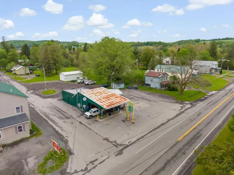 Operational Gas Station & Convenience Store