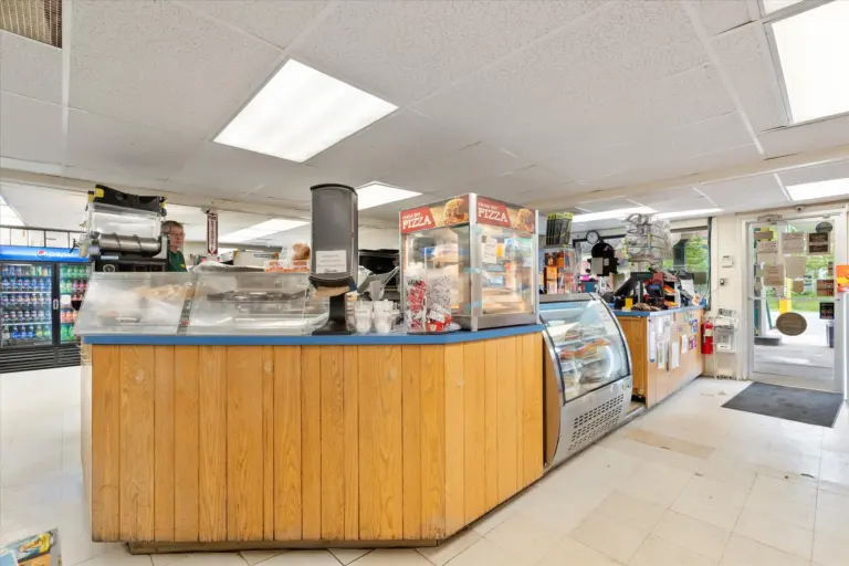 Operational Gas Station & Convenience Store