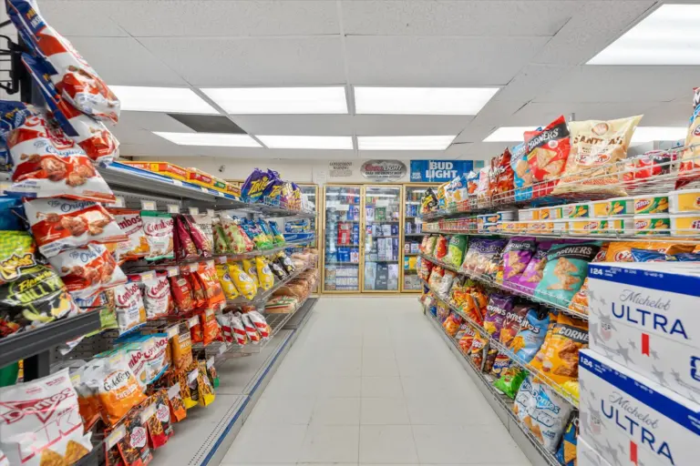 Operational Gas Station & Convenience Store
