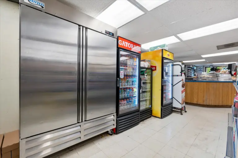 Operational Gas Station & Convenience Store