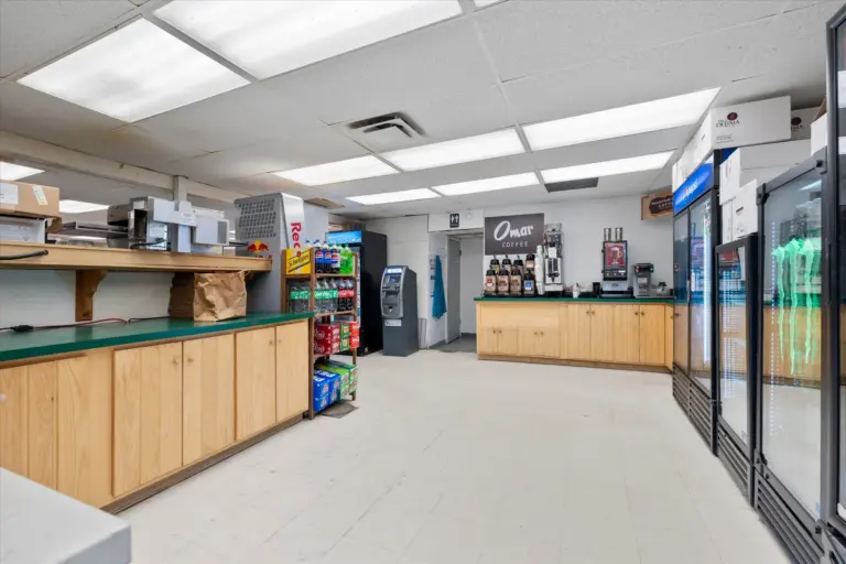 Operational Gas Station & Convenience Store