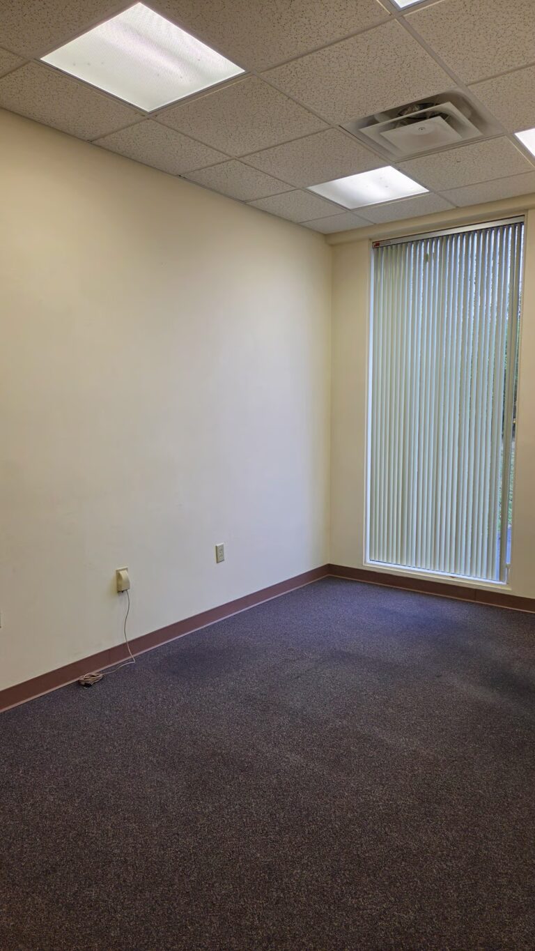 Mulitple Suites. Office/Flex Space