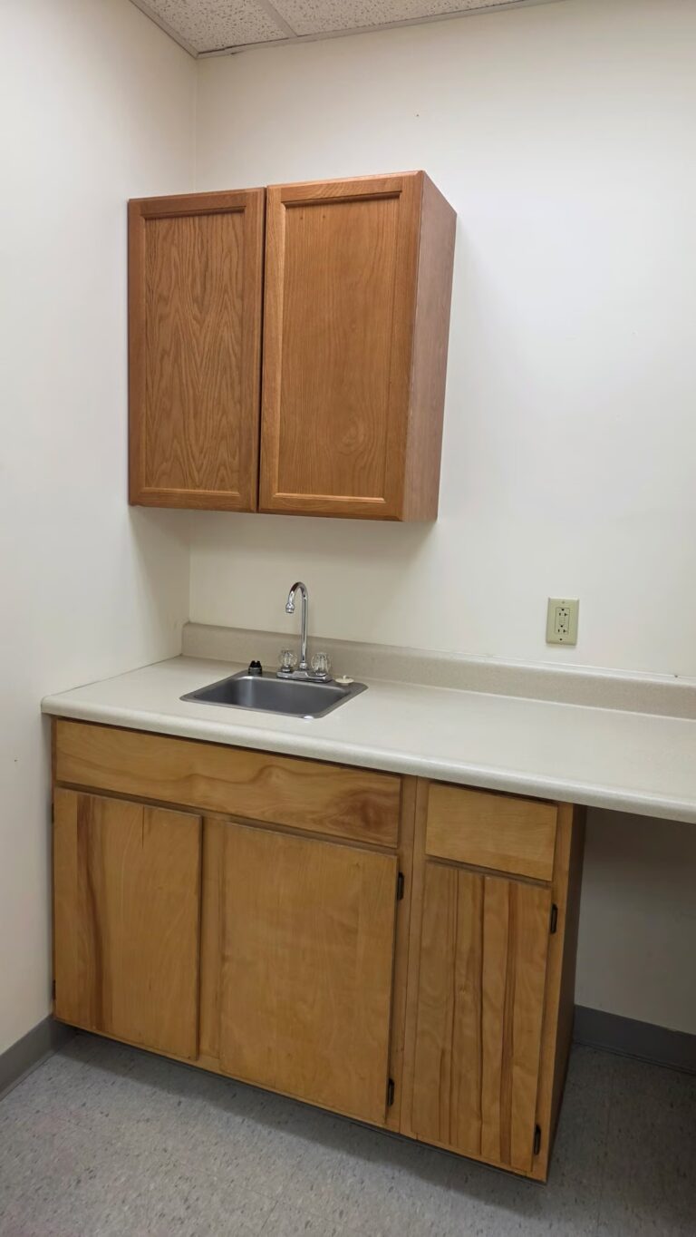 Mulitple Suites. Office/Flex Space