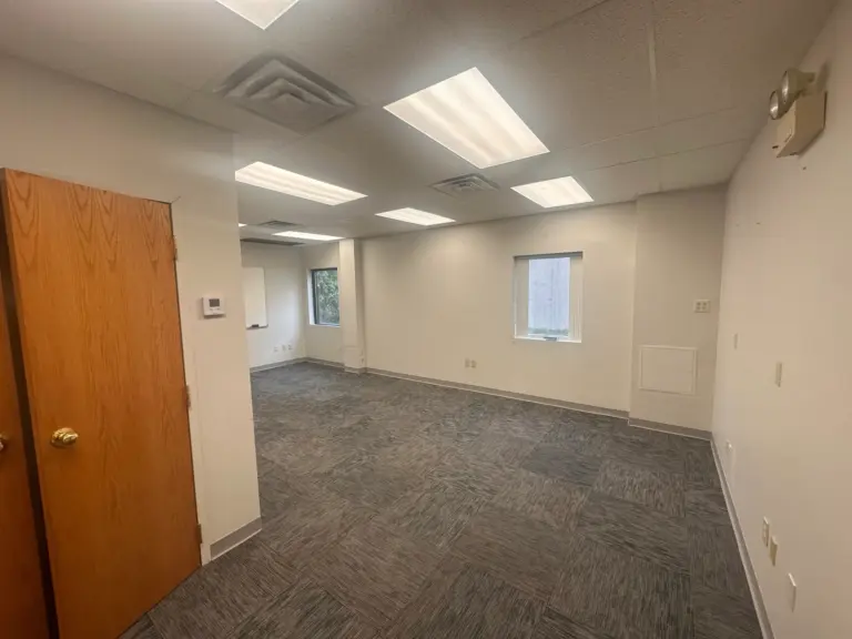 Mulitple Suites. Office/Flex Space