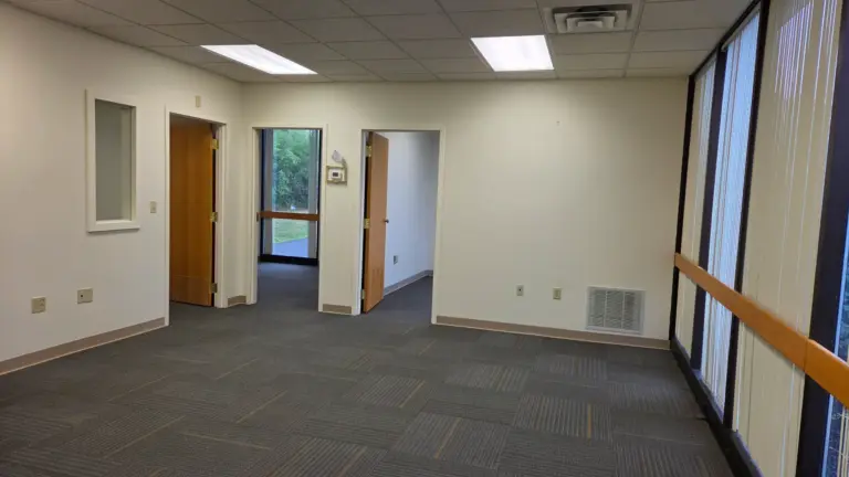 Mulitple Suites. Office/Flex Space